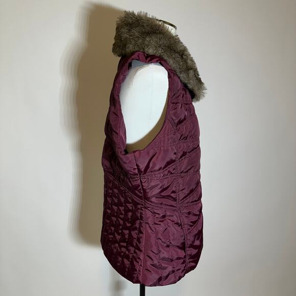 Exertek Maroon Faux Fur Trim Puffer Vest Full Zip Lightweight Womens Size Large - Picture 3 of 12